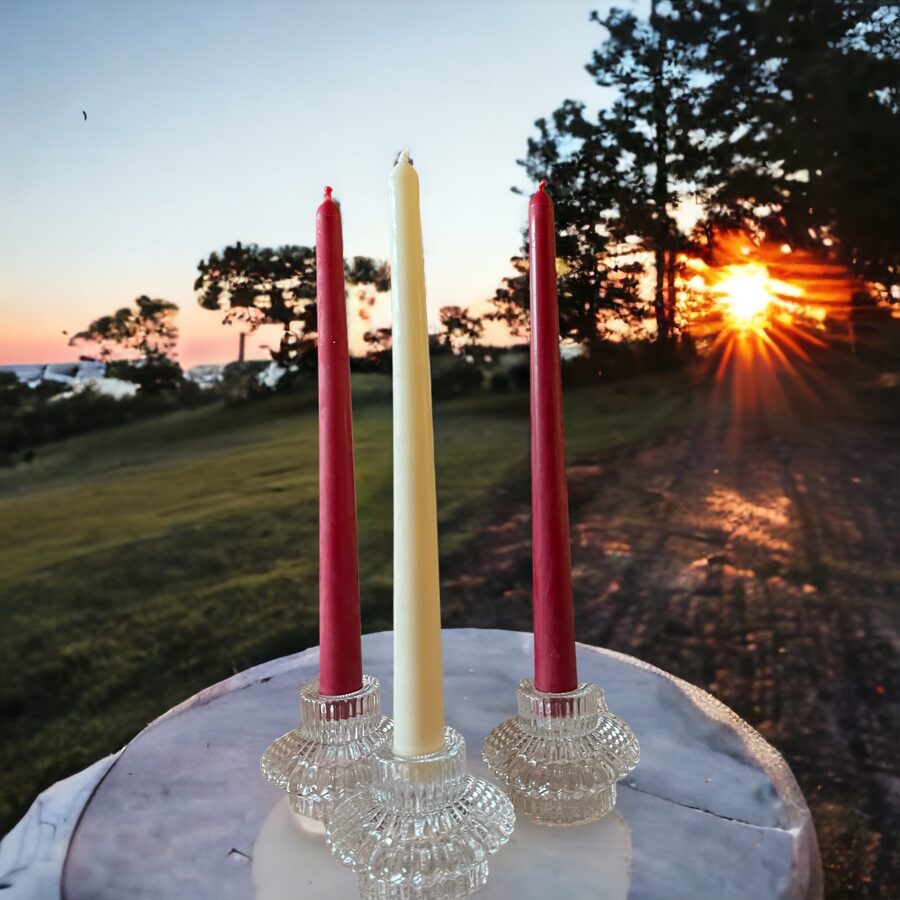 Kokosriekstu sveču vaska garās sveces 25 cm x 2 cm + elegants stikla svečturis
