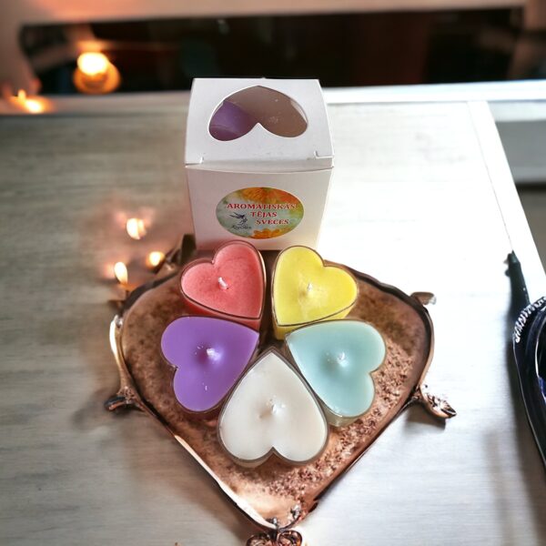 Aromātisks sisrniņtējas sveču komplekts